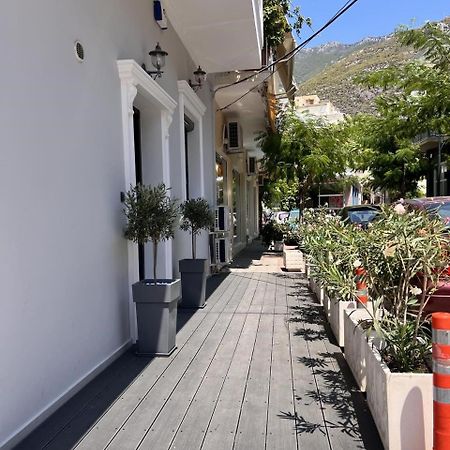 Kontis' Furnished Apartment لوتراكي المظهر الخارجي الصورة